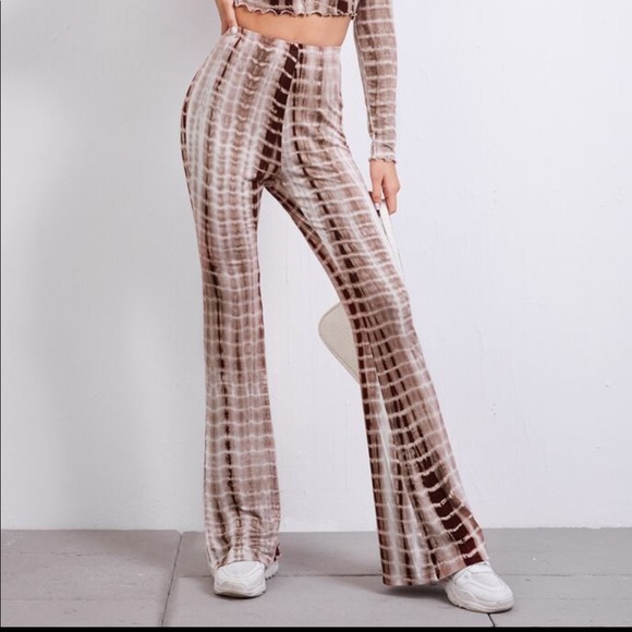 Tie Dye Lettuce Edge Bell Bottom Pants - Picture 2 of 12